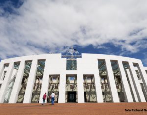Canberra - budova parlamentu - studium v Austrálii - Kukabara